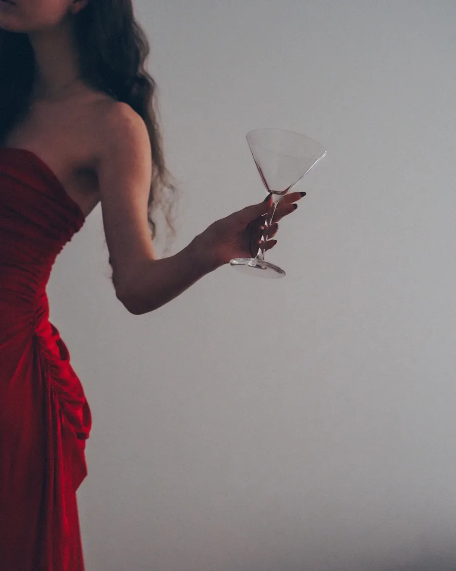 Woman in a cocktail dress at a Las Vegas hotel bar